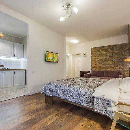 Kyiv Quiet Loft Apartment ภายนอก รูปภาพ