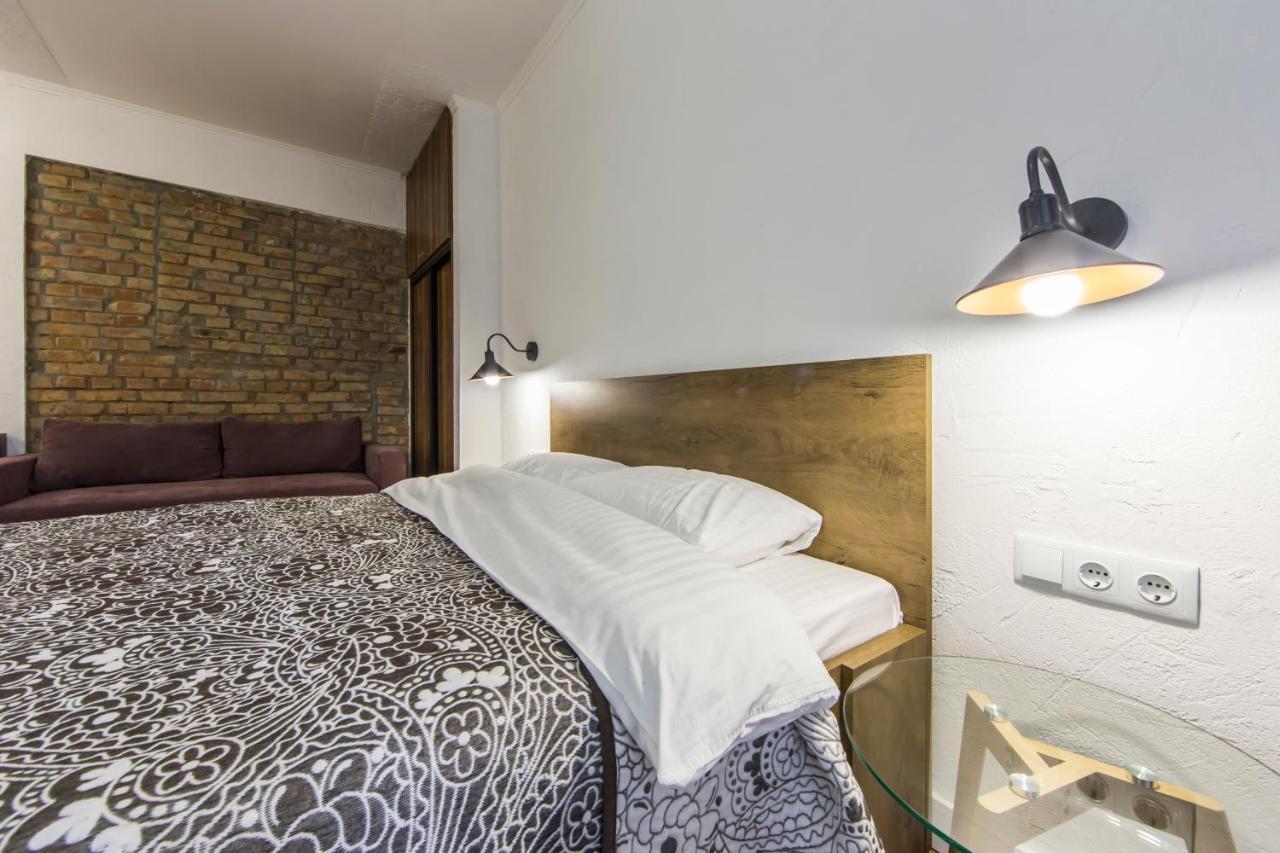 Kyiv Quiet Loft Apartment ภายนอก รูปภาพ