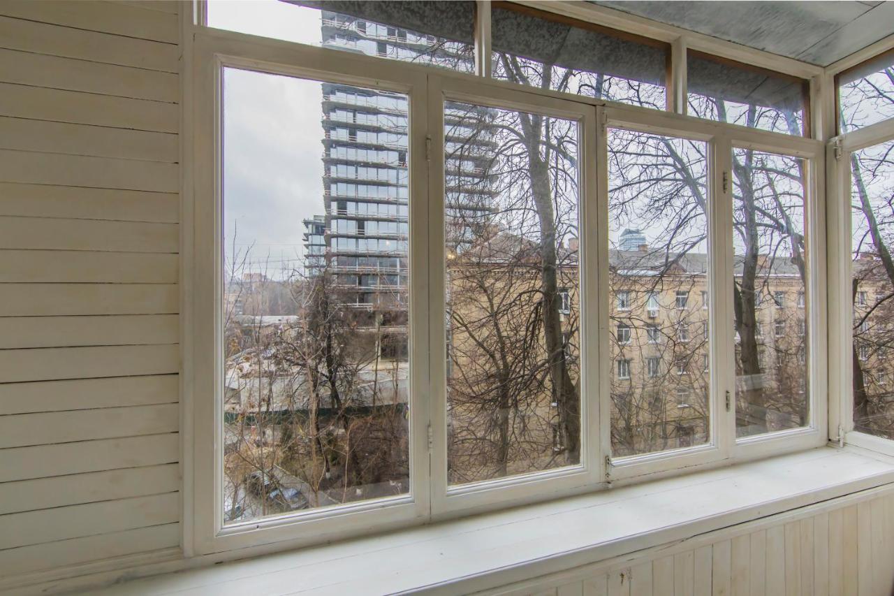 Kyiv Quiet Loft Apartment ภายนอก รูปภาพ