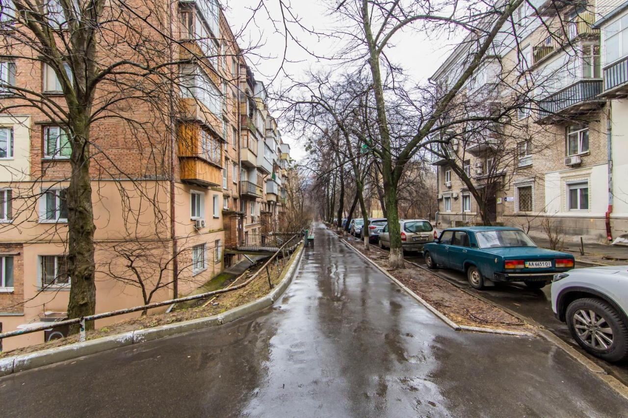 Kyiv Quiet Loft Apartment ภายนอก รูปภาพ